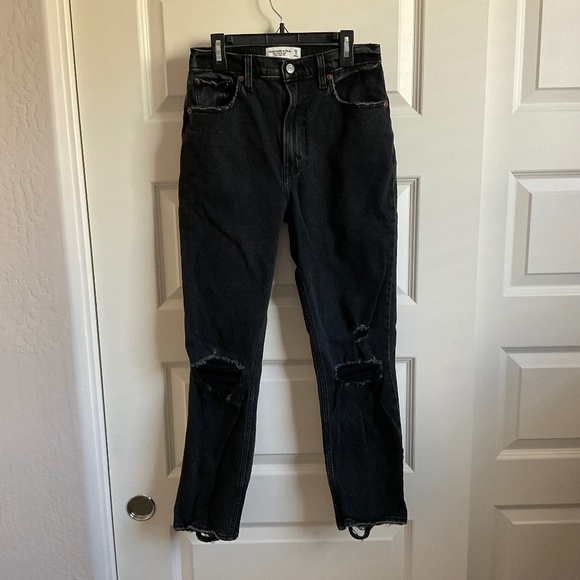 Abercrombie & Fitch Denim - Abercrombie & Fitch The Ankle Straight Ultra High Rise Jeans - Size 26/2R‎